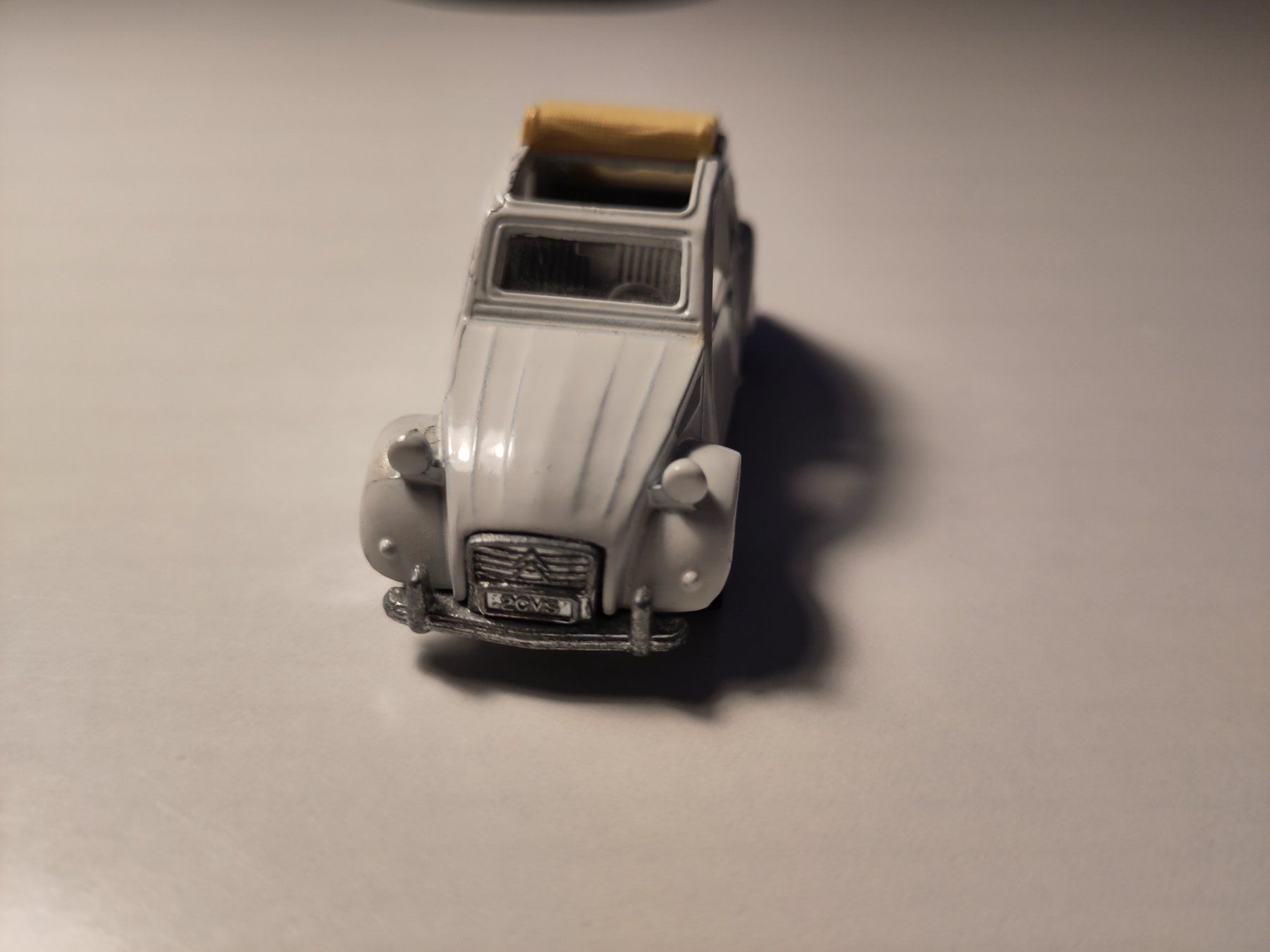 Modellautos: Modellauto Tomica Citroen 2CV – Gebraucht aus Bülach von Tiefschlaflos 2