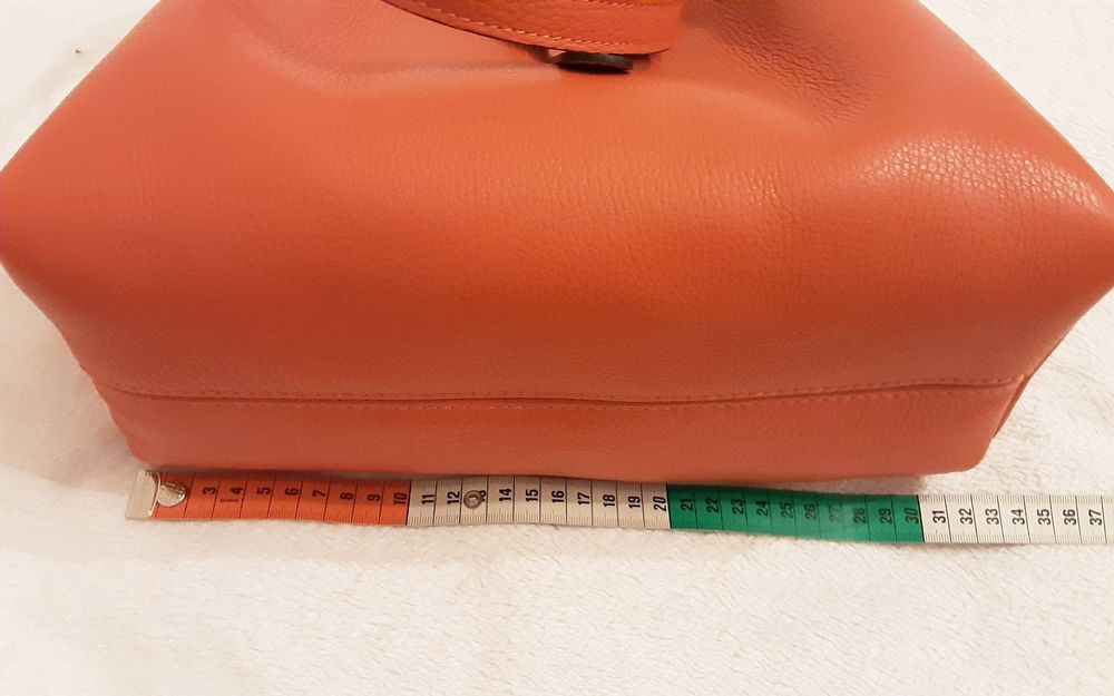 Sac main bandouli re neuf Lucca Baldi cuir orange Kaufen