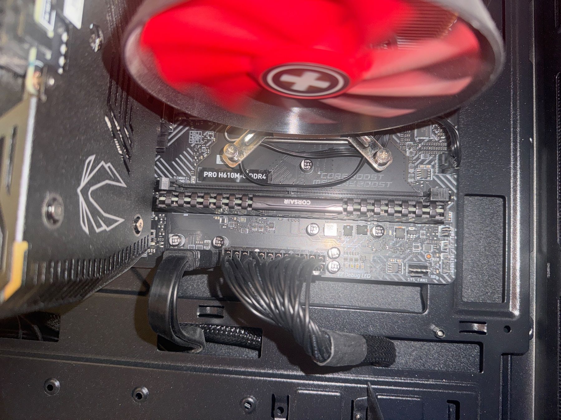 PC: Gaming PC mit Nvidia GeForce RTX 3060 TI & i5-13400F – Usato da Zürich venduto da Schurty6 4