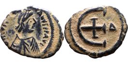 JUSTINIAN I bronze Pentanummium (527-565)