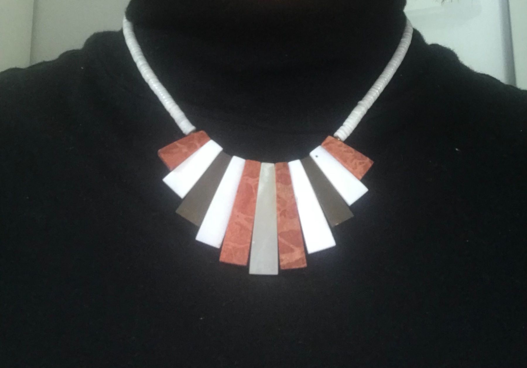 Catenine: Collier/ Halskette/ Collana – Usato da Fribourg venduto da SD1910