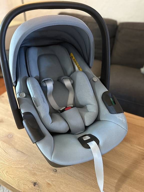 Sièges auto: Maxi Cosi Pebble 360 grey – D'occasion à Freienwil par Amilies 1
