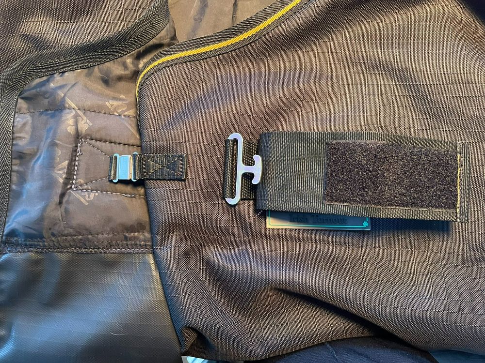 Bucas Irish Turnout Light 50g Classic 1200D - Marine/or