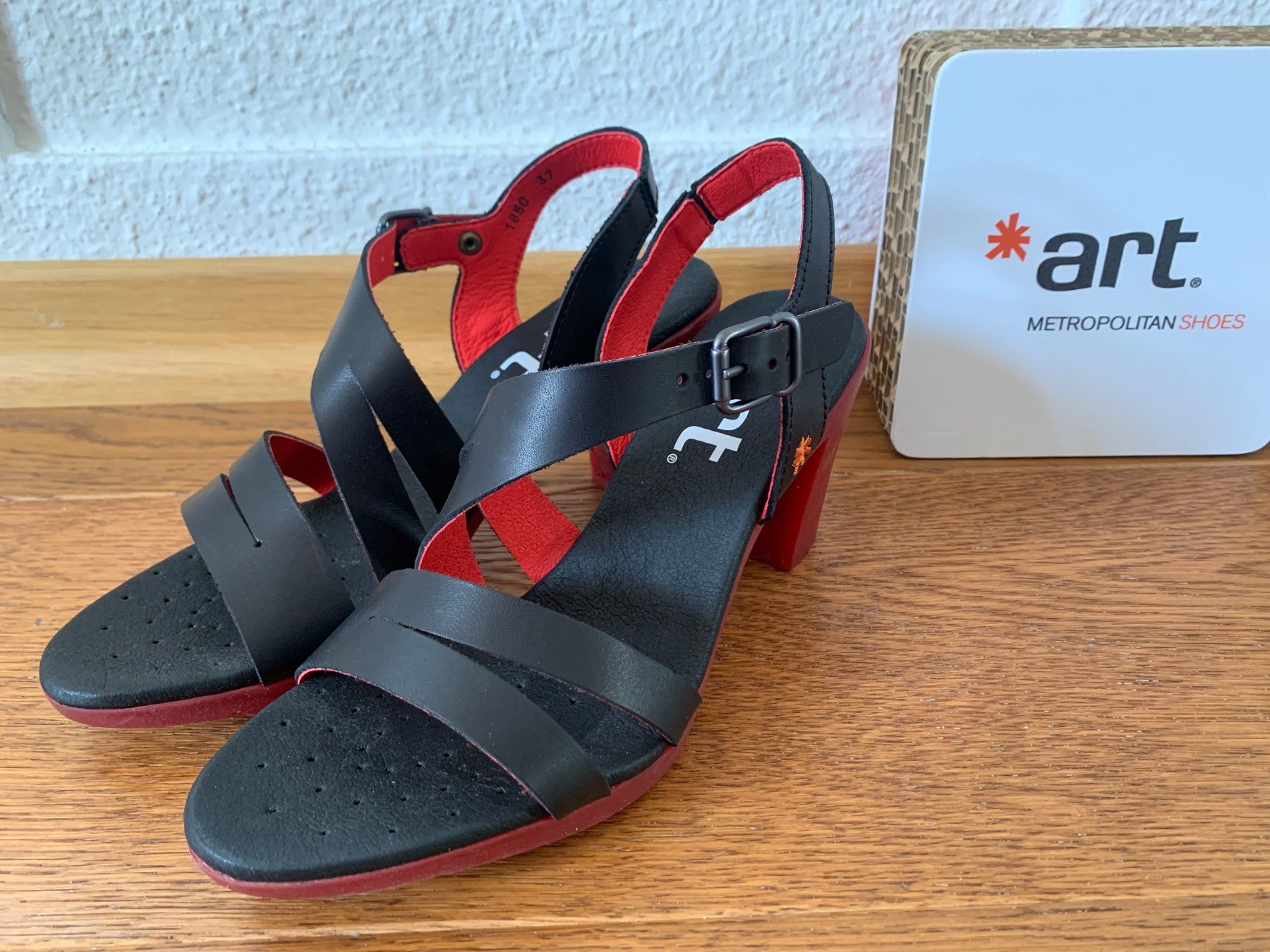 Art Scarpe da donna: Art Rio 1850 back-red Gr.37 – Nuovo (secondo la descrizione) da Zürich venduto da finsti