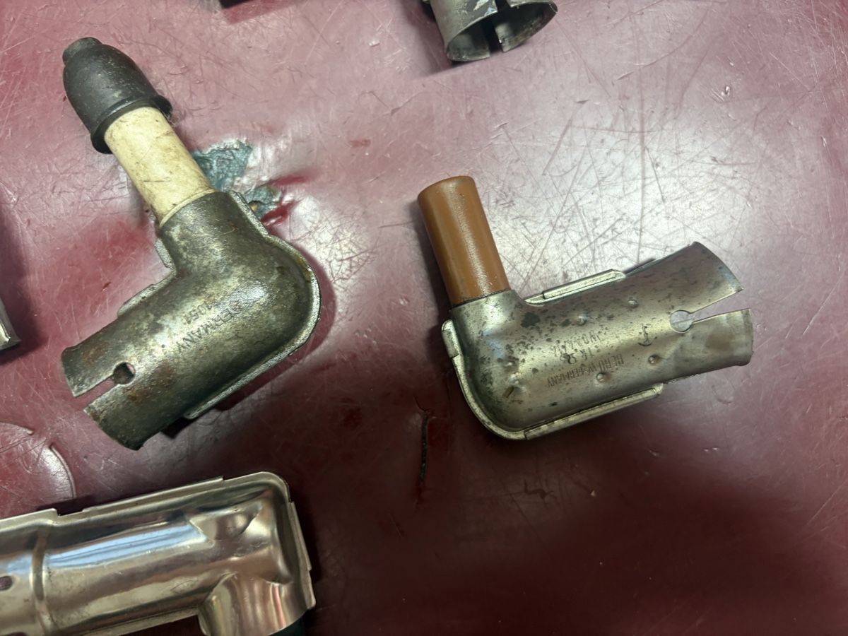 Mofa-Ersatzteile: Div. Mofa Zündkerzenstecker – Gebraucht aus Latterbach von Bbutz98 2
