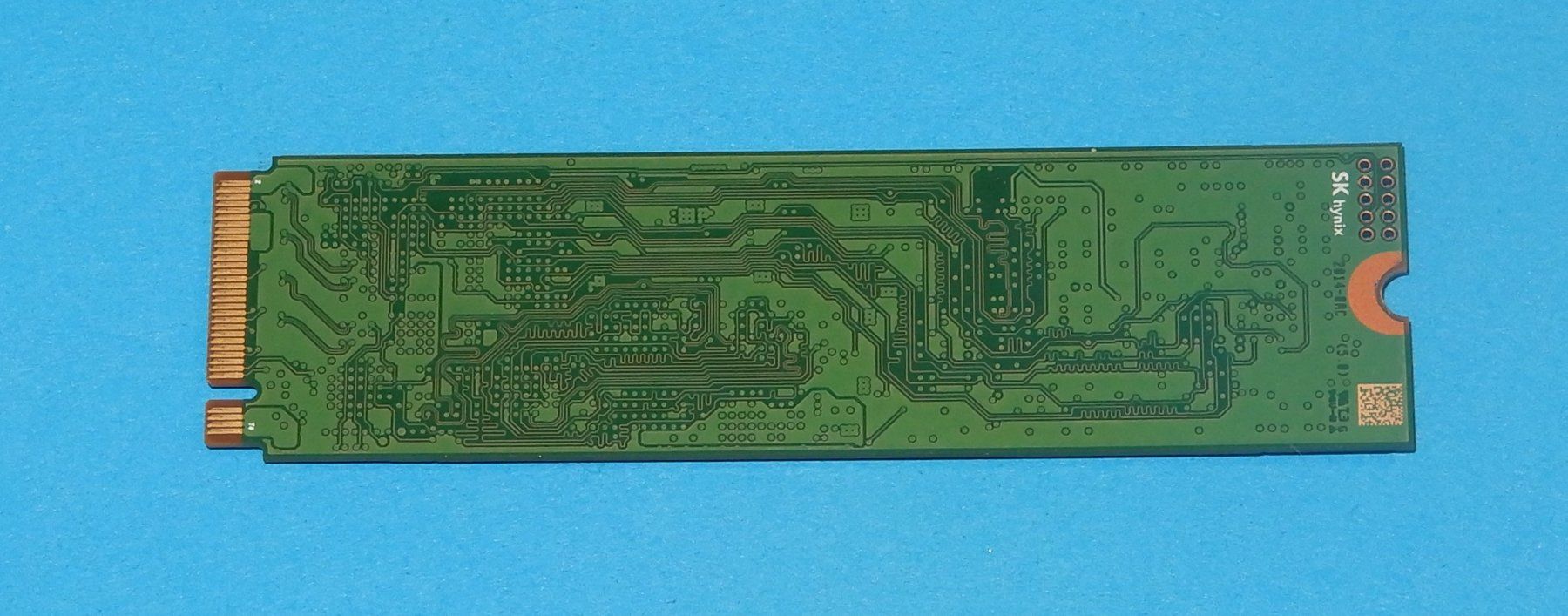 Dischi rigidi: SKhynix NVMe SSD 1 TB – Usato da Bern venduto da compischop 2