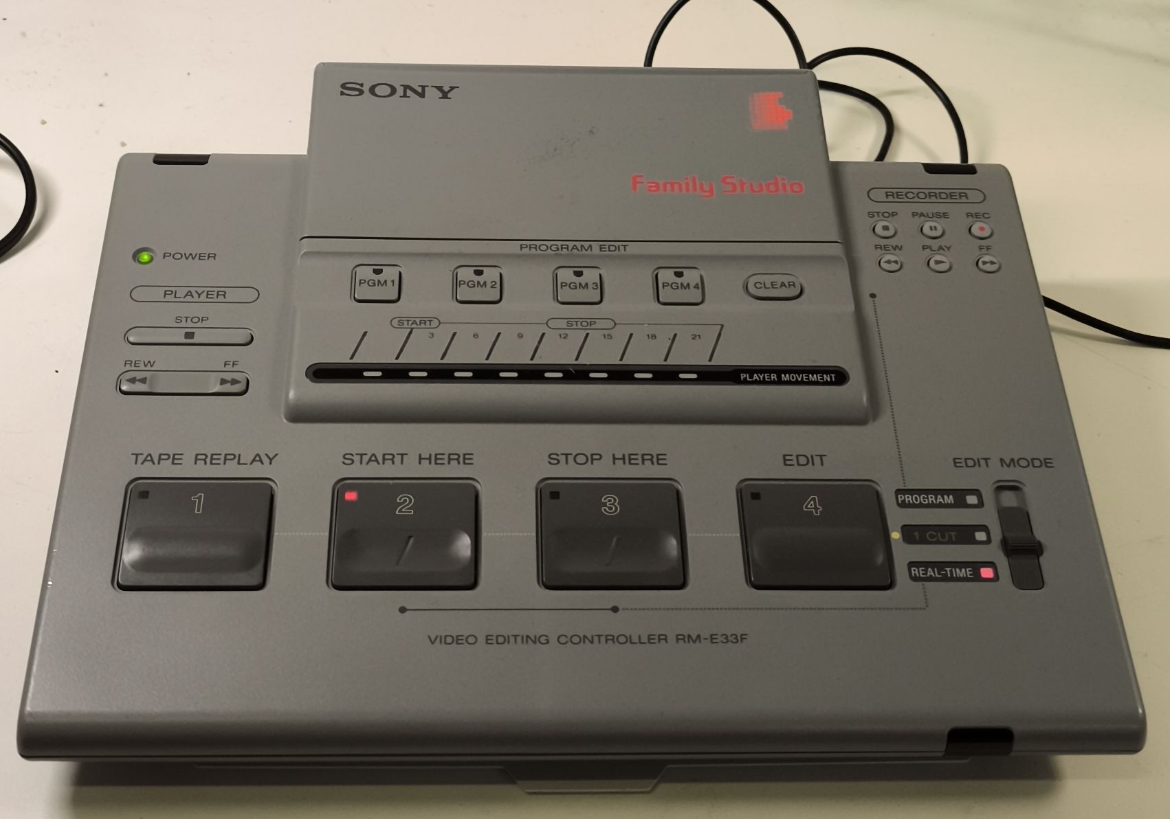 Sistema di controllo: Sony RM-E33F Video Editing Controller - Retro(nov821) – Usato da Künten venduto da Schnaepplihuus