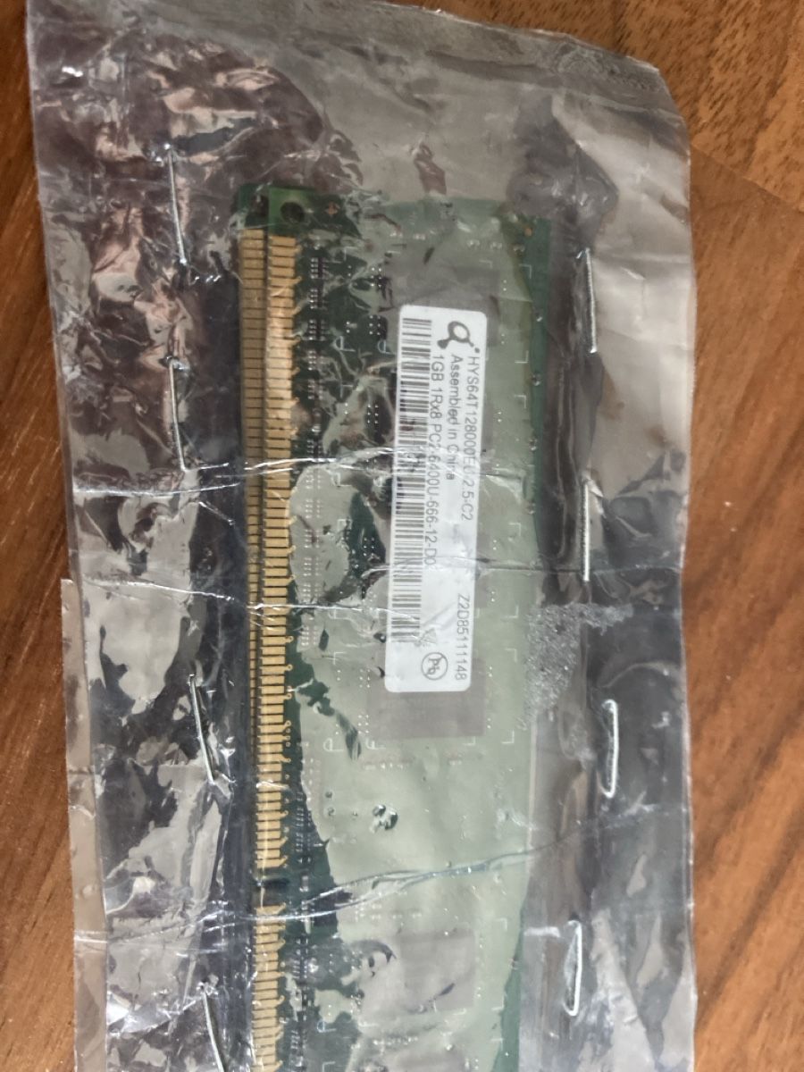 Memoria / RAM: 2x 1GB DDR2 RAM PC2-6400U – Usato da Dübendorf venduto da rappoport 1