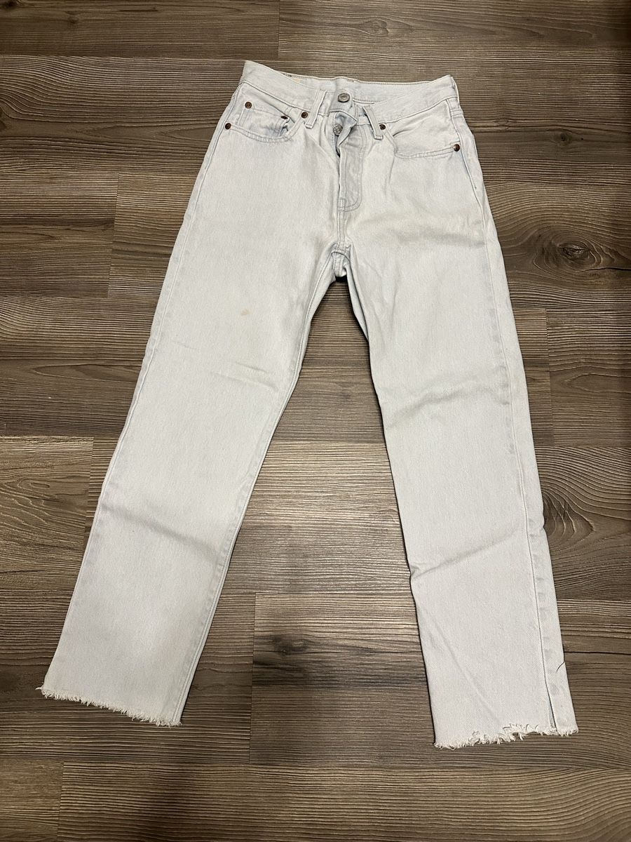 Levi's Jeans: Levi's 501 Jeans, hellblau, Gr. XS – Usato da Schaanwald venduto da ael248
