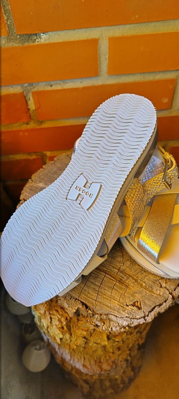 Hogan Chaussures femmes: Hogan Sandalen neu – Neuf (Voir description) à Muttenz par Mammeli2000 1