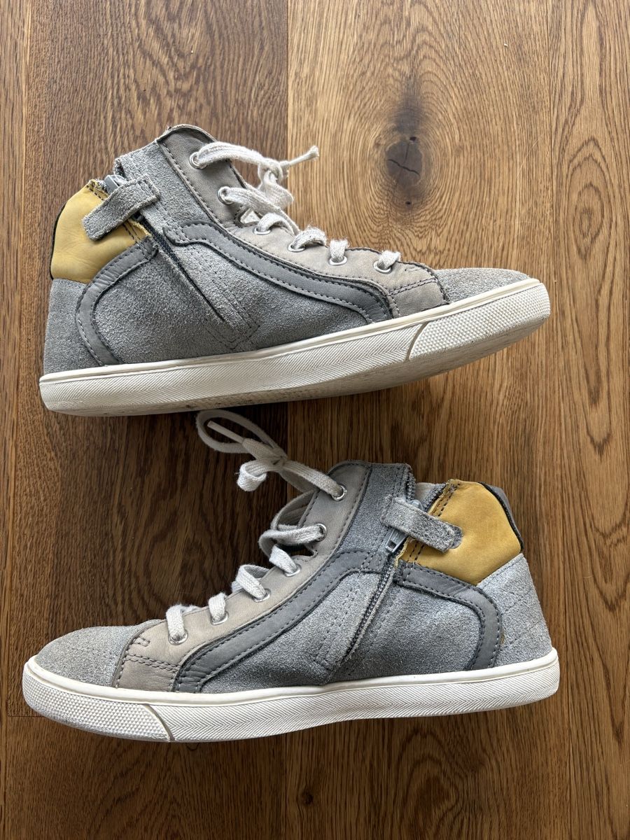Scarpe per ragazzi: Coole Kinder Sneakers BQZ Braqeez, 38 – Usato da Horgen venduto da Rafnaf 1