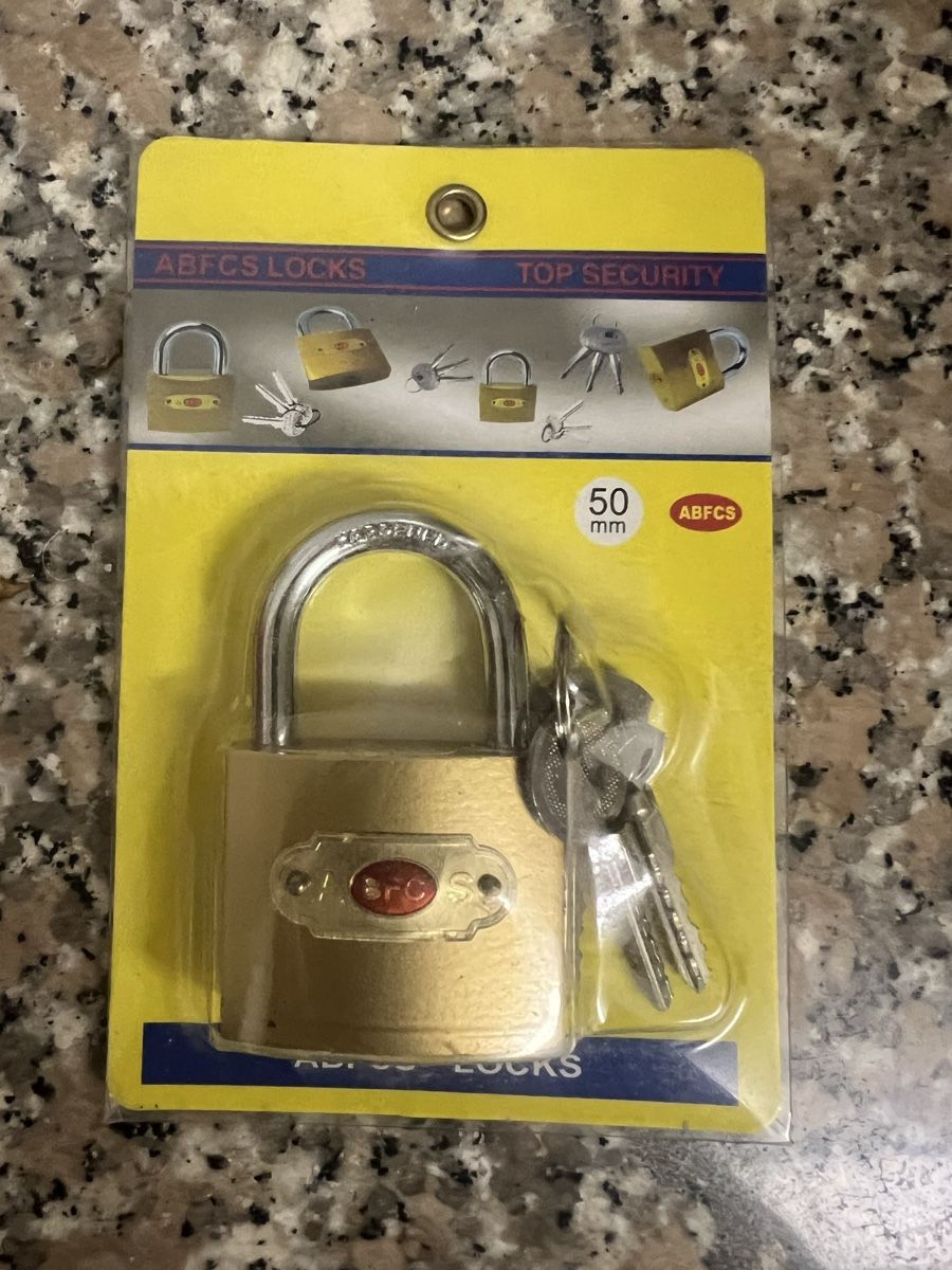 Cadenas: Vorhängeschloss – Neuf (Voir description) à Zürich par Walllstreet