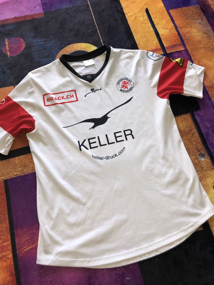 FC Winterthur Leibchen & Hosen: Fc Winterthur Trikot alles ab 1.- – Gebraucht aus Winterthur von goofelsmann