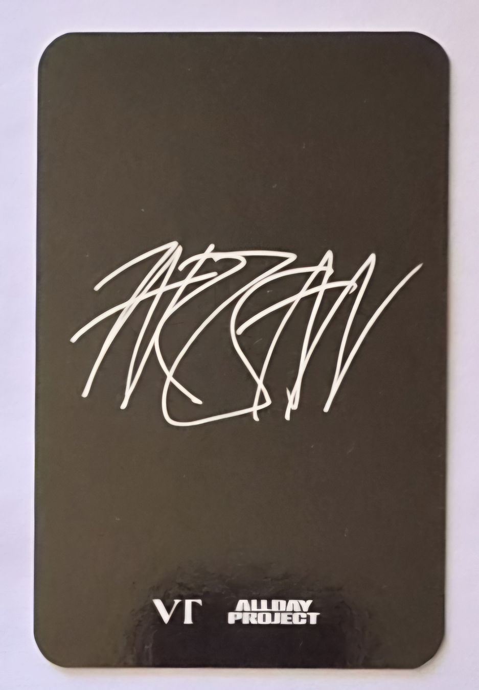 Cartes à collectionner: All Day Project Tarzzan Photocard - Kpop – Neuf (Voir description) à Founex par pag_l2fq 1