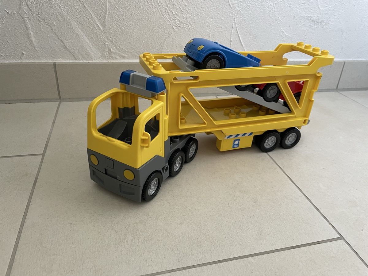Lego Spielzeuge: Lego Duplo Autotransporter mit 2 Autos – Gebraucht aus Willisau von Kaja24 2