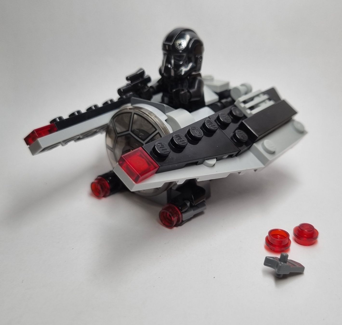 Lego Kit di costruzioni: LEGO Star Wars 75161 TIE Striker Microfighter – Usato da Basadingen venduto da NekoBricks 6