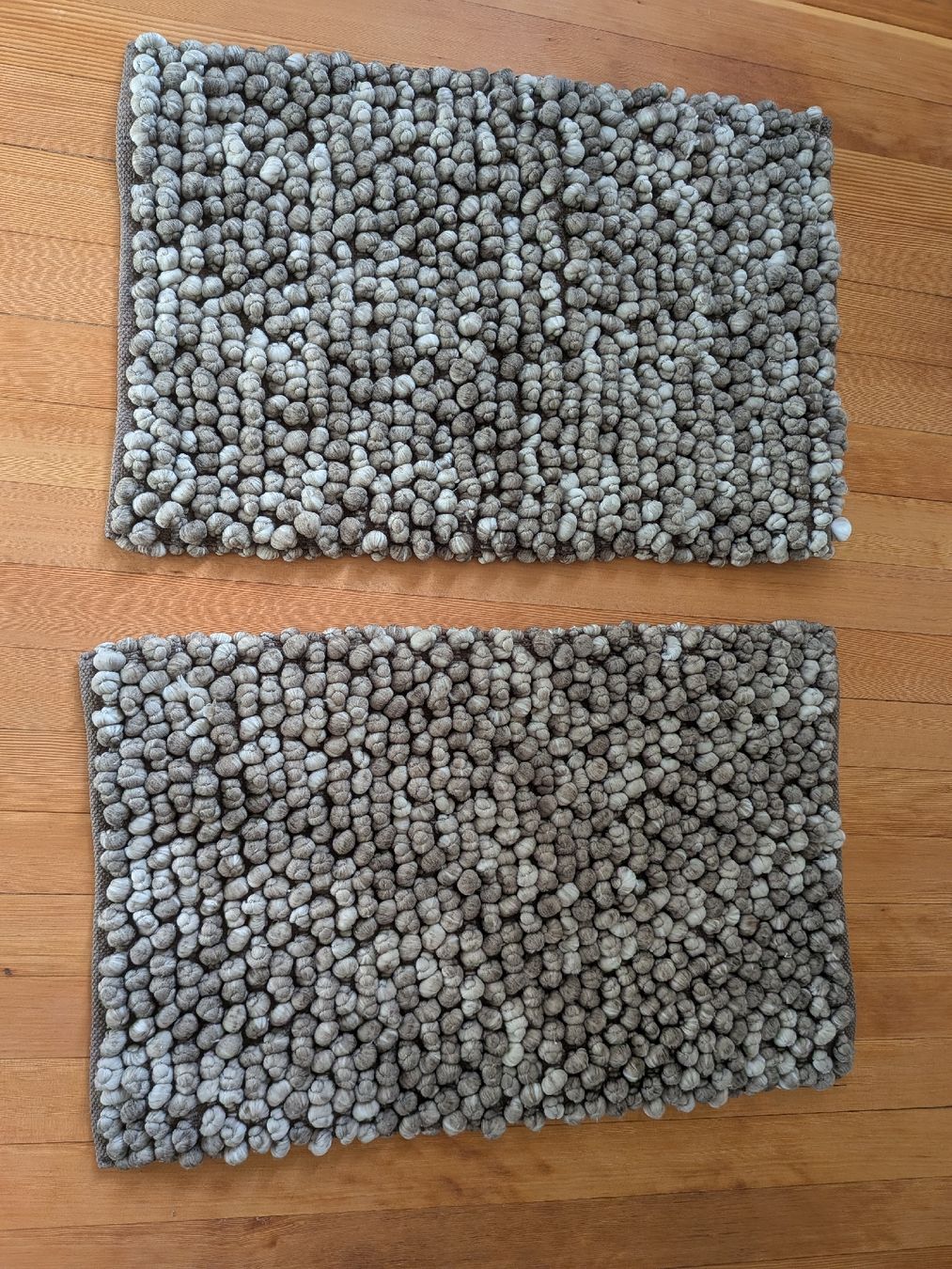 Tappeti: Teppich Set grau meliert hoch 2 Stück – Usato da Kreuzlingen venduto da Simone782 1