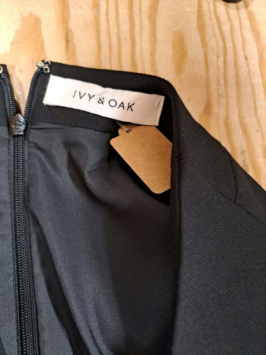 Ivy Oak Robes: Robe Ivy & Oak – D'occasion à La Chaux-de-Fonds par Emmaus2300CDF 5