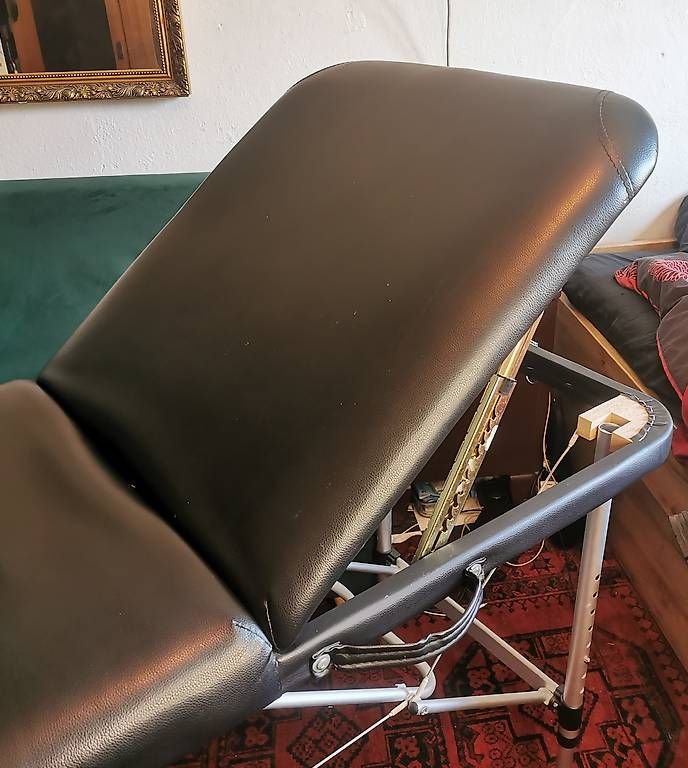 Sedie a sdraio: Massageliege / Tattooliege Alu – Usato da Winterthur venduto da Cyi_paint 2
