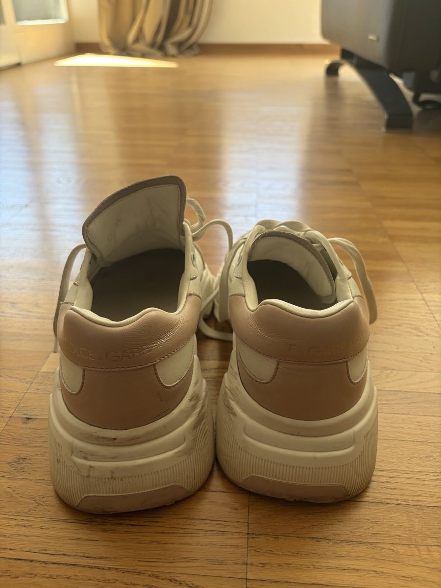 Dolce & Gabbana Scarpe da donna: Dolce & Gabbana weiss Leder Sneaker – Usato da Herisau venduto da ogkosta 1