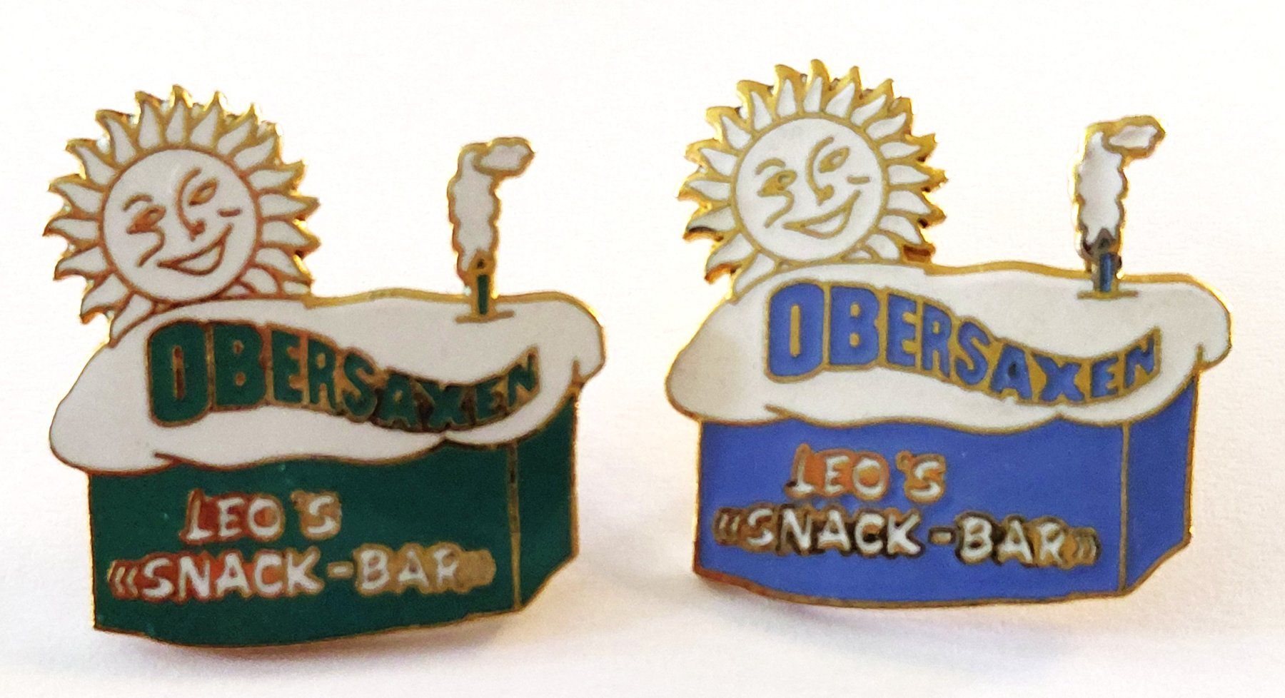 Plaketten & Abzeichen: 2 PIN's Obersaxen – Gebraucht aus Luzern von qualifair