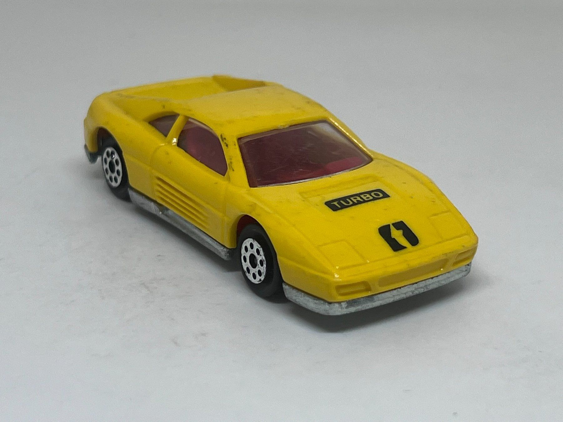 Modellini d'auto: NOVACAR Ferrari Testarossa #689 – Usato da Wildegg venduto da LaaBoutique
