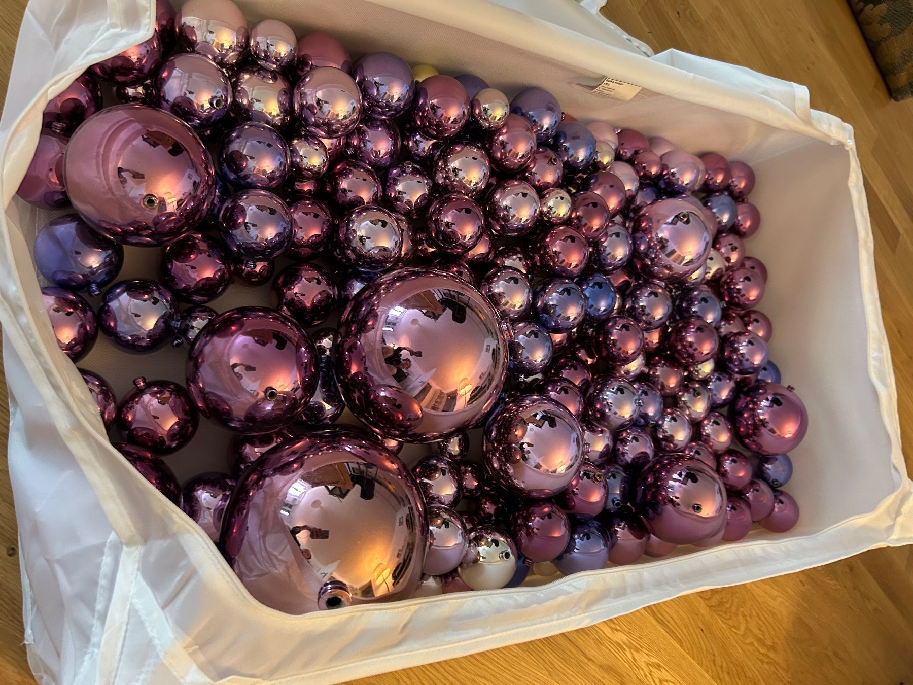 Tutte le decorazioni: Shiny spheres (balls) for decoration – Nuovo (secondo la descrizione) da Biel/Bienne venduto da zit_v5yc 1