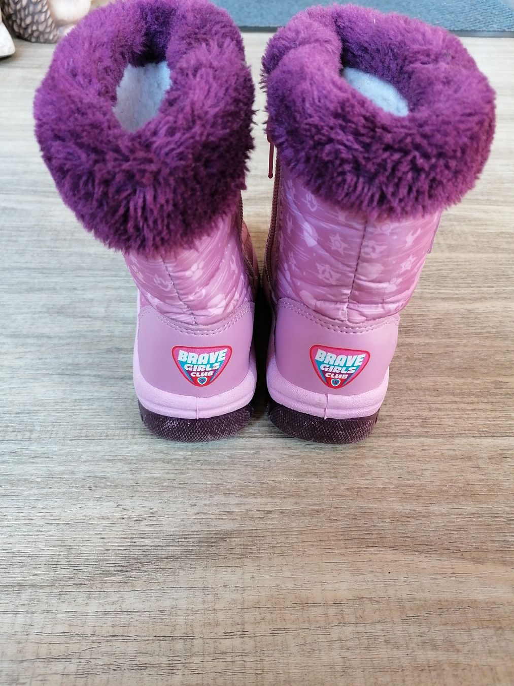 Dosenbach Scarpe per ragazze: Paw patrol boots gr 25 – Usato da Huttwil venduto da happy-82 2