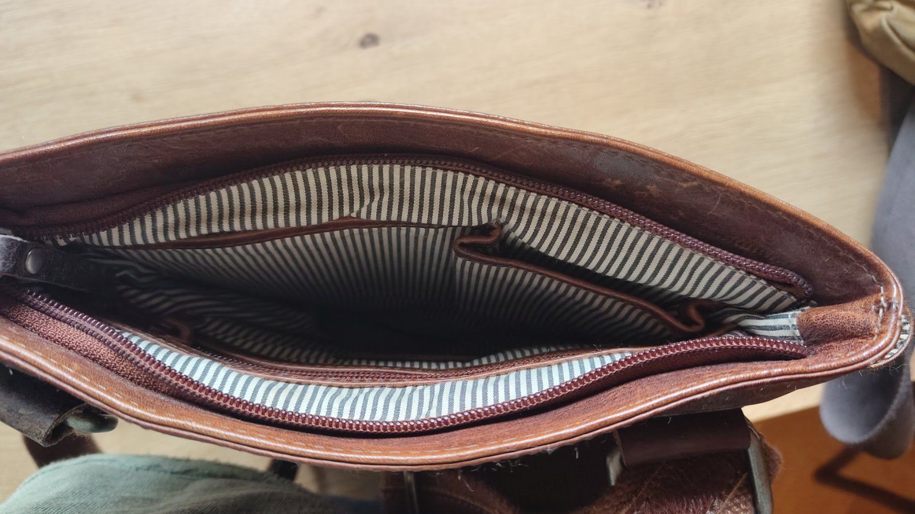 Borse: KASZER Ledertasche – Usato da Liebefeld venduto da tomjass 1