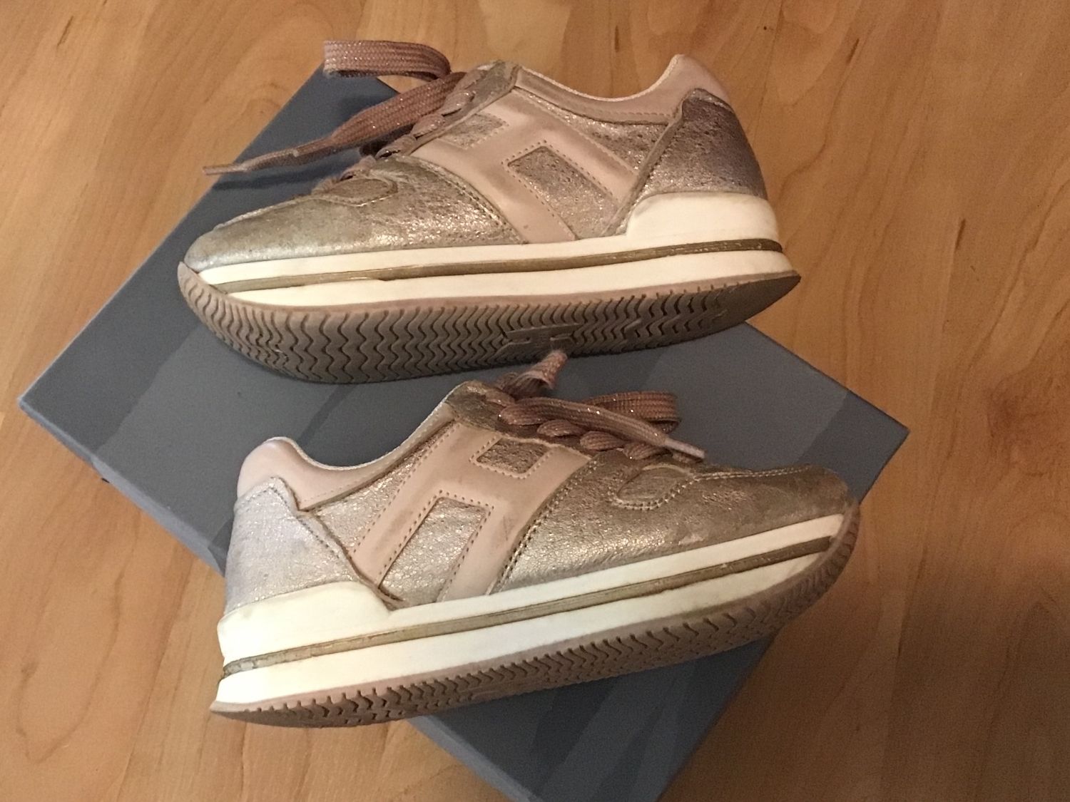 Hogan Scarpe per ragazze: Hogan Sneaker, Rosagold, Gr.29 – Usato da Rotkreuz venduto da GerberaSpider08 2