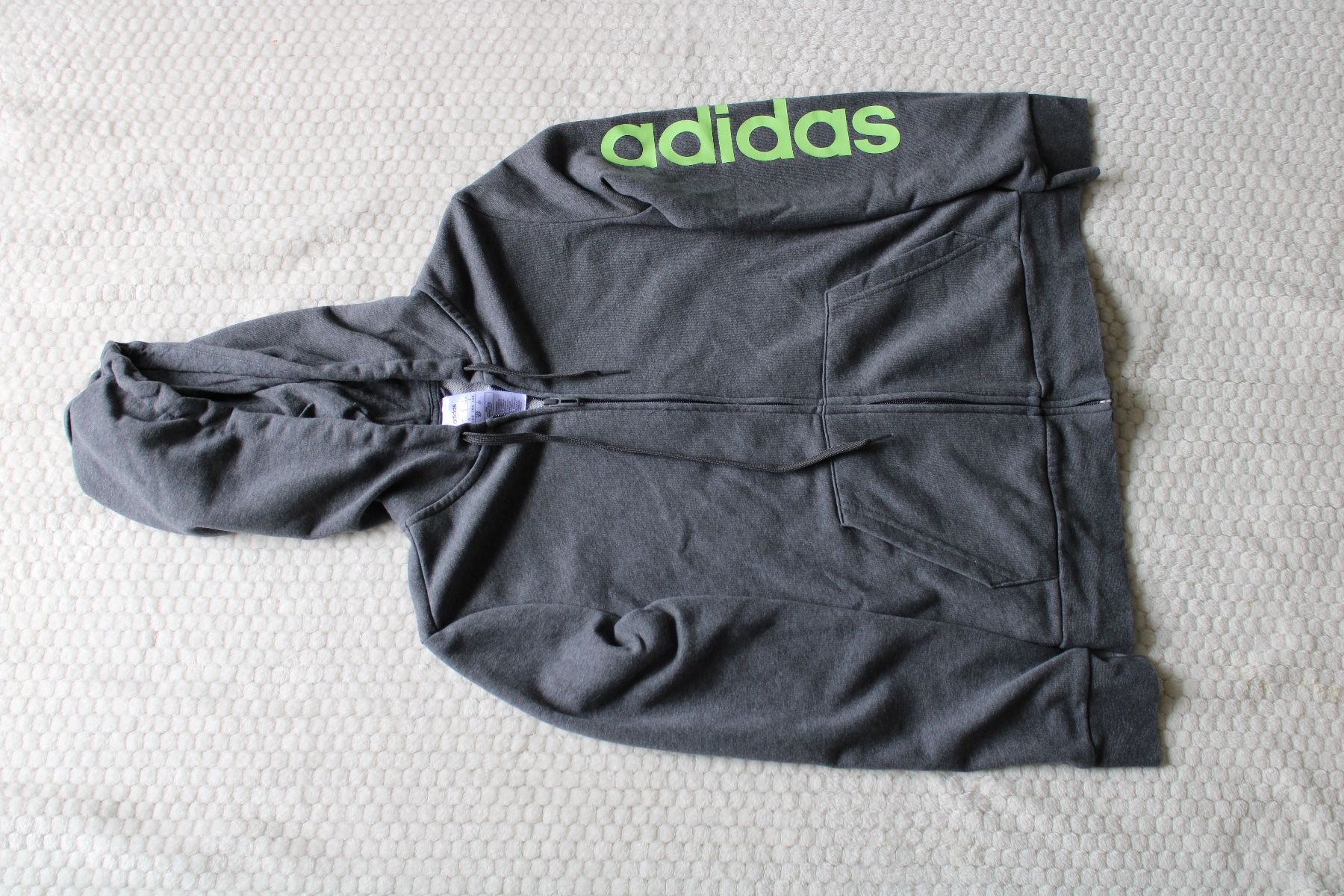 Giacche: Veste adidas – Usato da Essertines-Rolle venduto da Nono_1802