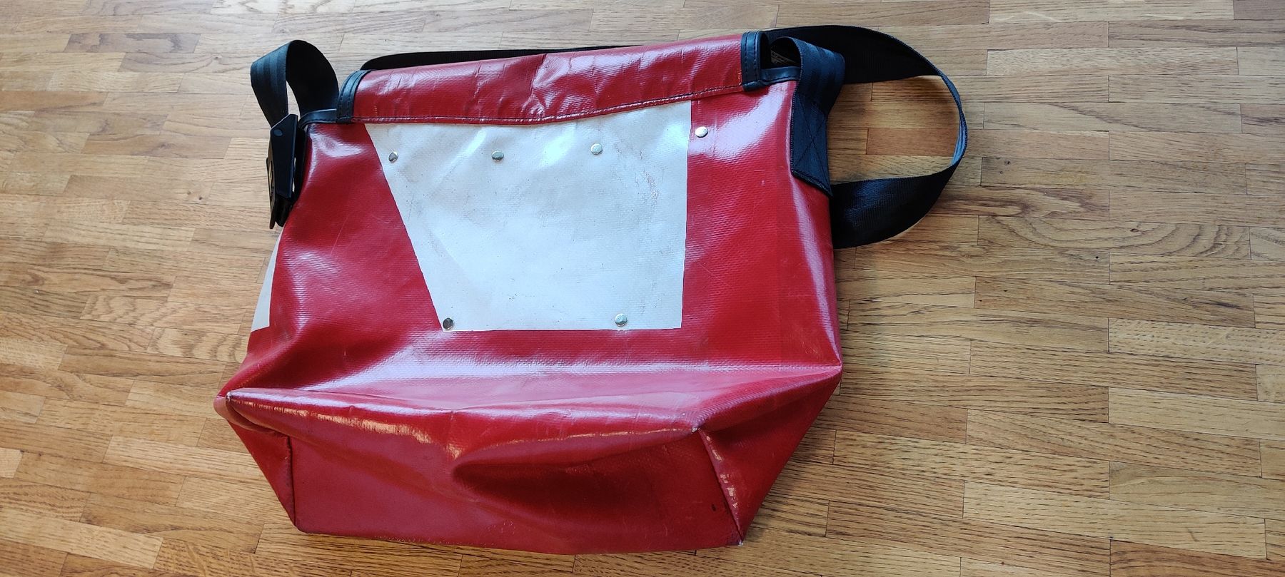 Freitag Taschen: FREITAG Kuriertasche – Gebraucht aus Oberkulm von Rzvogel 2