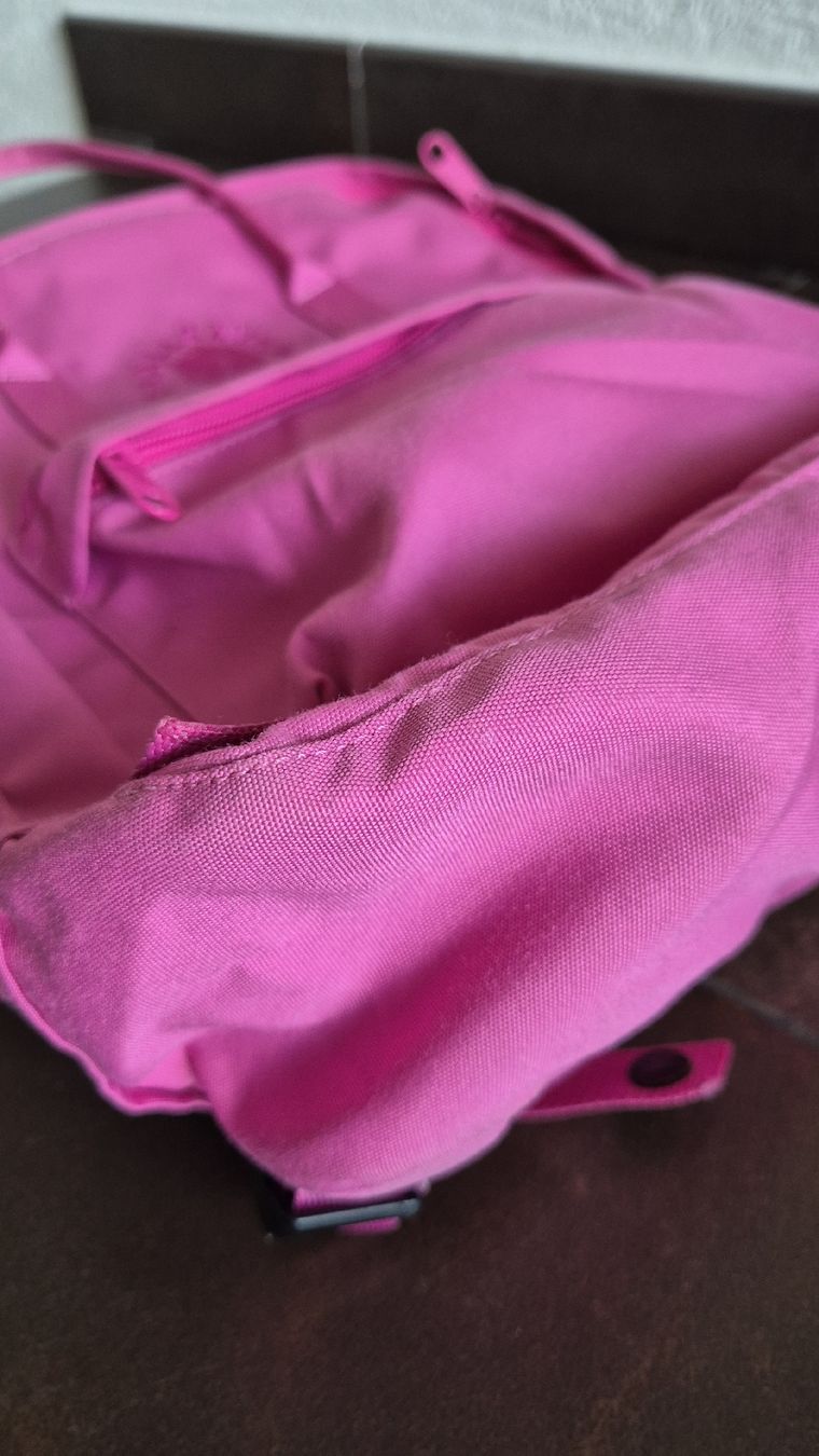 Fjällräven Rucksäcke: Fjällräven Kanken Rucksack, klassische Grösse – Gebraucht aus Oberentfelden von Principessa75 4