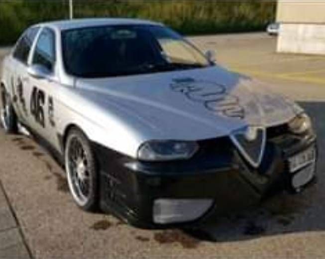 Tutti pezzi di ricambio auto: Alfa Romeo 156 Stossstange  – Usato da Rorschach venduto da Giospi123 3