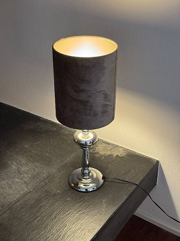 Lampade: Elegante Tischleuchte – Usato da Bremgarten AG venduto da Californi6