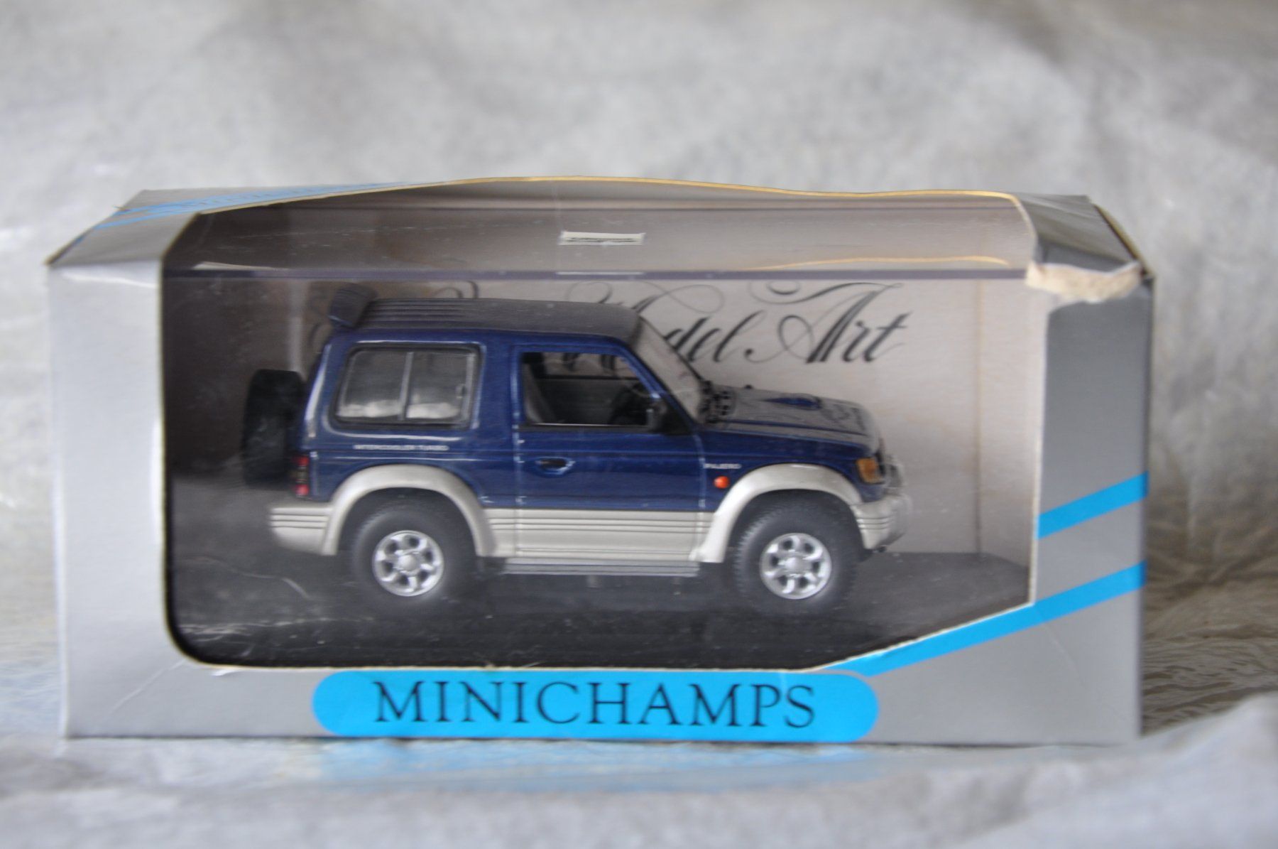 Minichamps Modellautos: Mitsubishi Pajero SWB – Neu und originalverpackt aus Ebnat-Kappel von Aallerlei