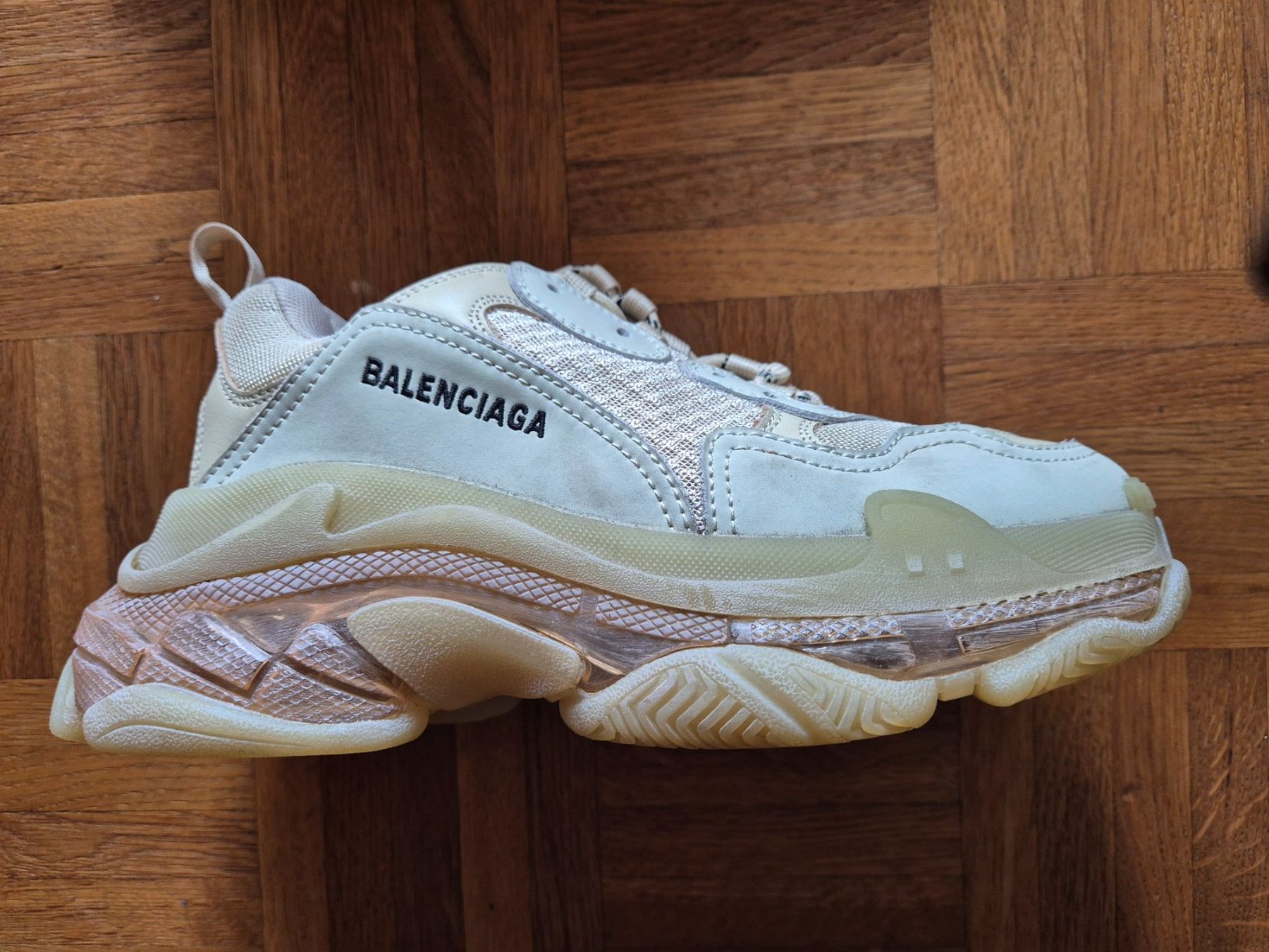 Balenciaga Scarpe da donna: Balenciaga Sneaker Gr. 38 beige – Usato da Lohn-Ammannsegg venduto da Ricarda72 3
