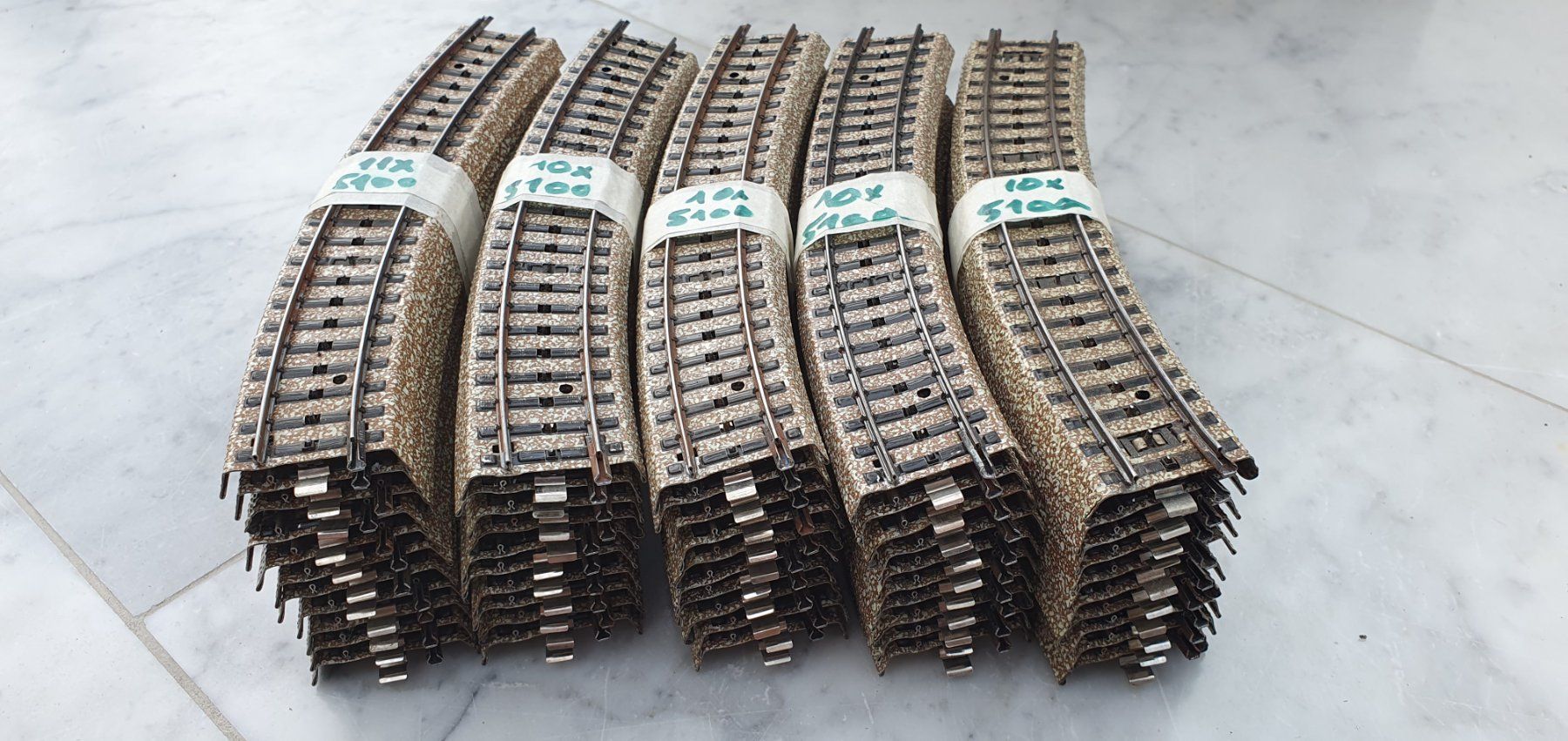 Märklin Modelleisenbahnen: 51x Märklin M-Gleis 5100 – Gebraucht aus Ernetschwil von Cob1998 1