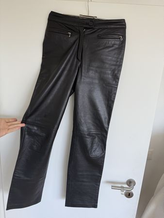 Coole Lederhose von Manebo aus echtem Leder, Gr 36
