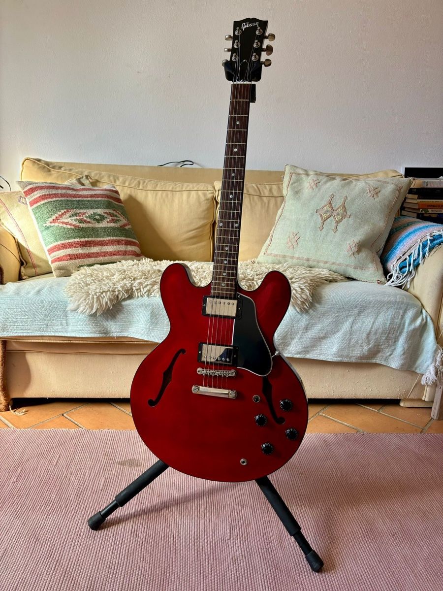 Gibson Strumenti musicali: Gibson e 335 dot – Nuovo (secondo la descrizione) da Adliswil venduto da NiniGiulia