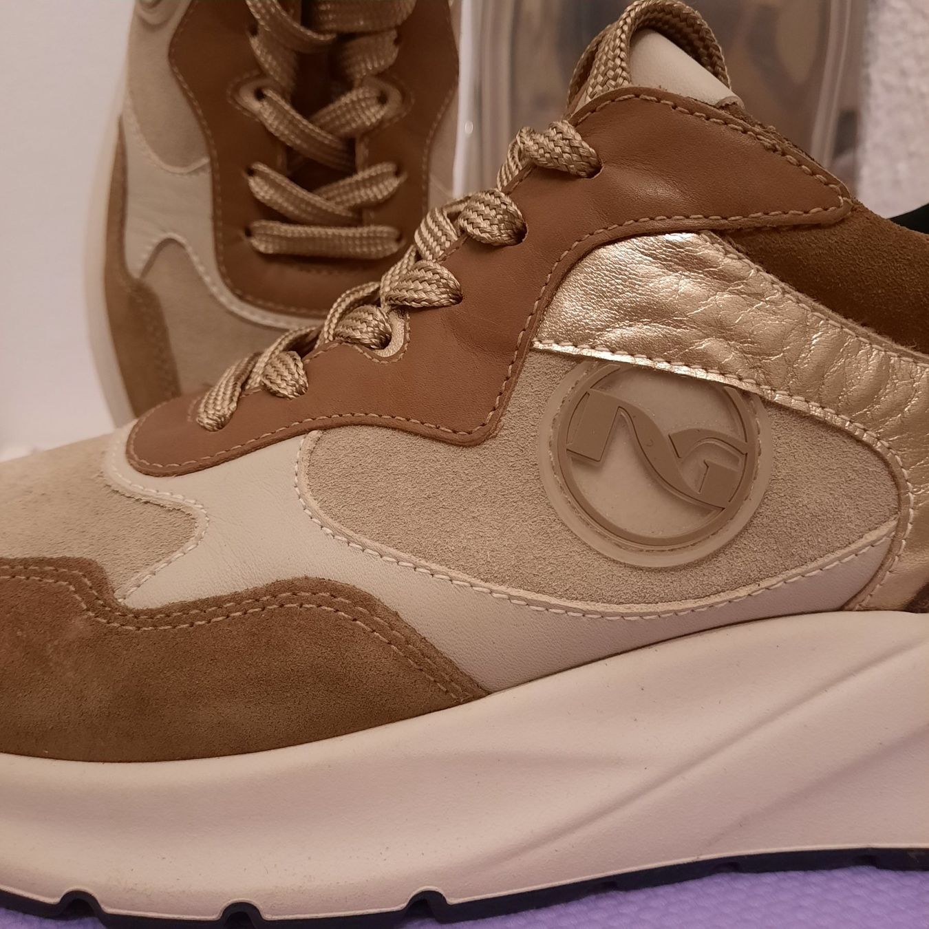 Damenschuhe: SNEAKERS VON NERO GIARDINI, GR.40 – Gebraucht aus Hinwil von Wuschi40 3