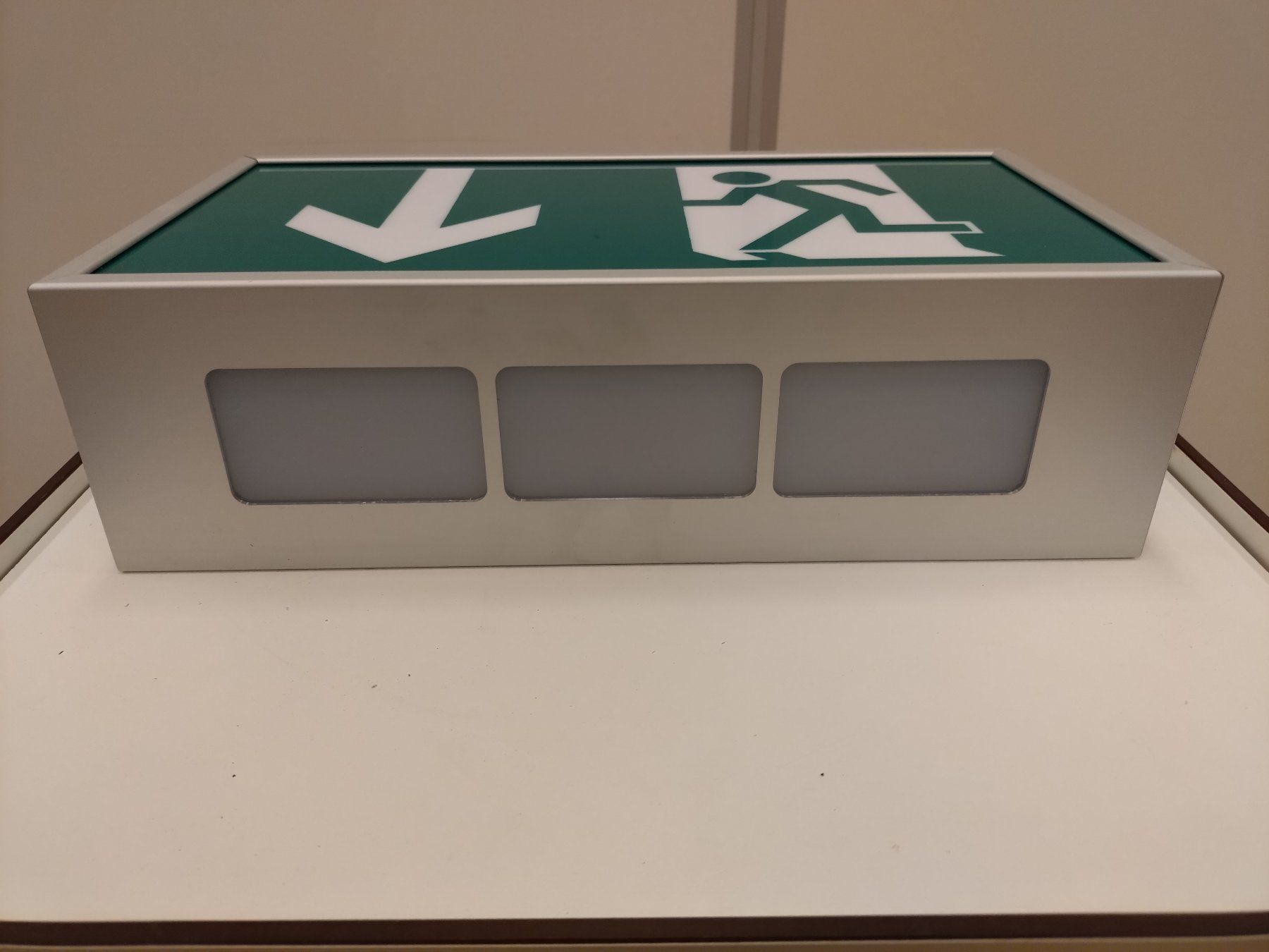Insegne: LED Notleuchte / Rettungszeichen – Usato da Steinhausen venduto da _Bergler_ 2