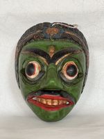 Antike indonesische Holzmaske Topeng grün handgeschnitzt