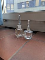 2 antike Parfümflakons aus Kristall