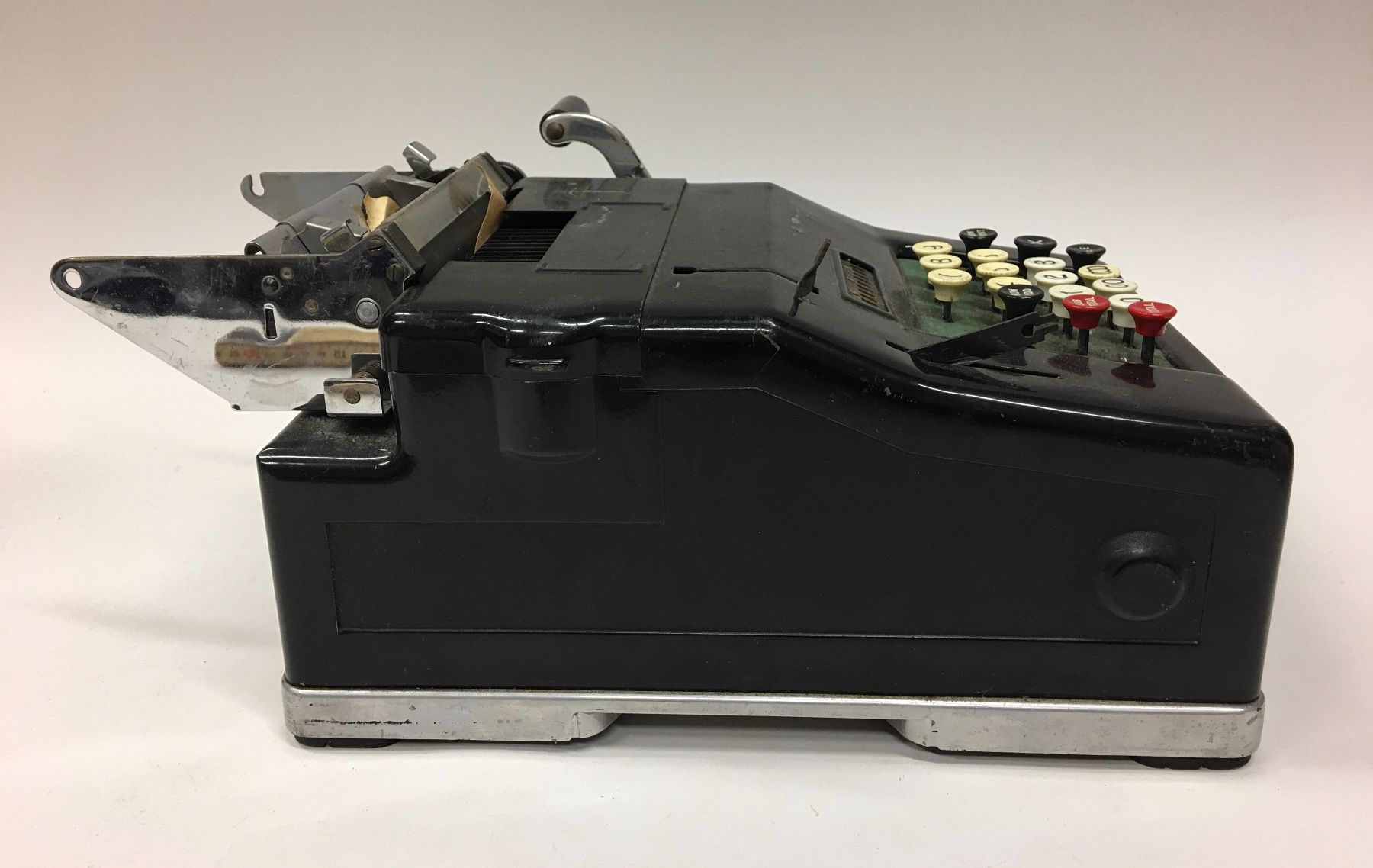 Kassen: Vintage Precisa Rechenmaschine, mechanisch – Gebraucht aus Olten von ELHANDEL 3