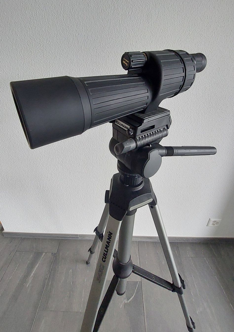 Télescopes: Fernroh Weso Target mit Cullmann Stativ – D'occasion à Brunnen par Markus049