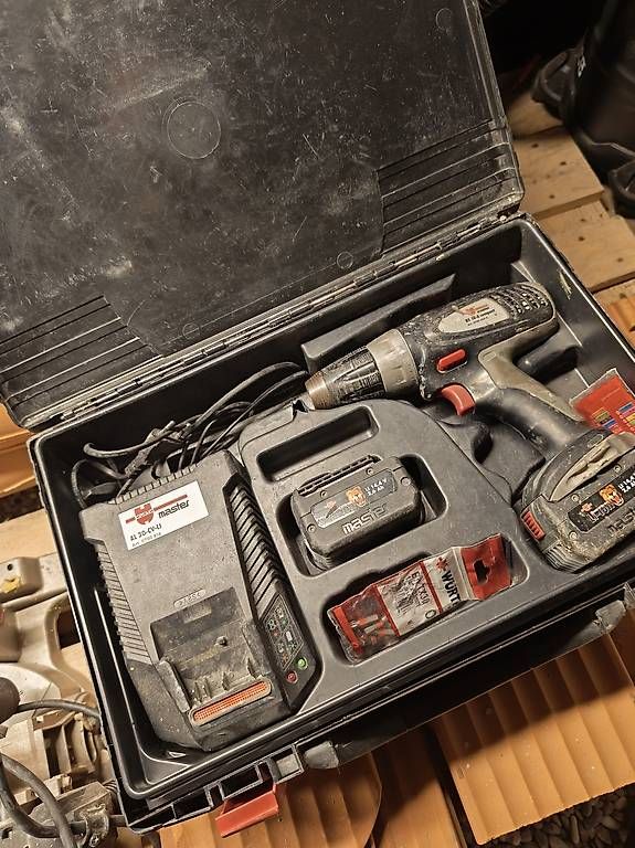 Trapani: Würth Borhrschrauber Set  – Usato da Rüthi (Rheintal) venduto da Moto-Marte-Rheintal 3