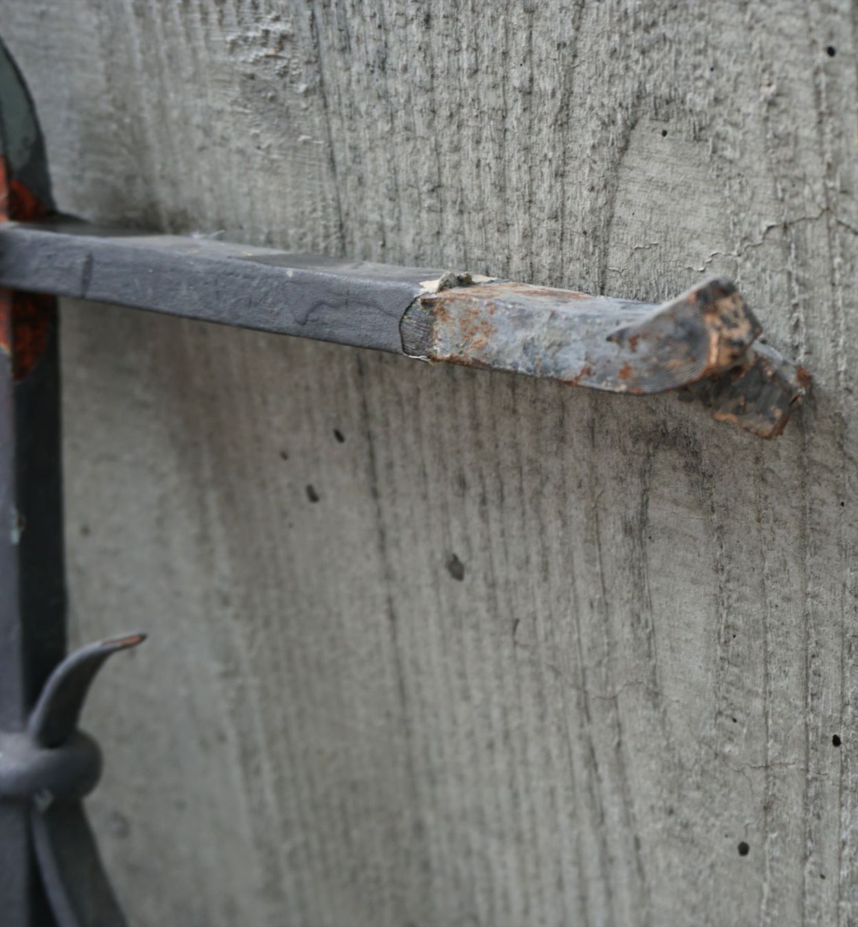 Griglie e Inferriate: Fenstergitter Schmiedeeisen – Usato da Meggen venduto da Brockitare 5