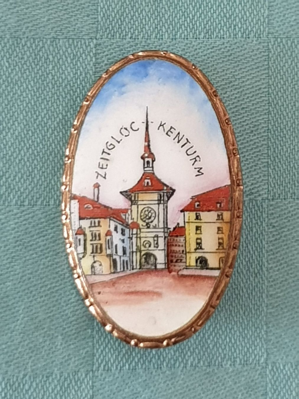 Plaquettes & Badges: ZEITGLOCKENTURM emailliert Abzeichen Brosche – D'occasion à Mörschwil par spirspi