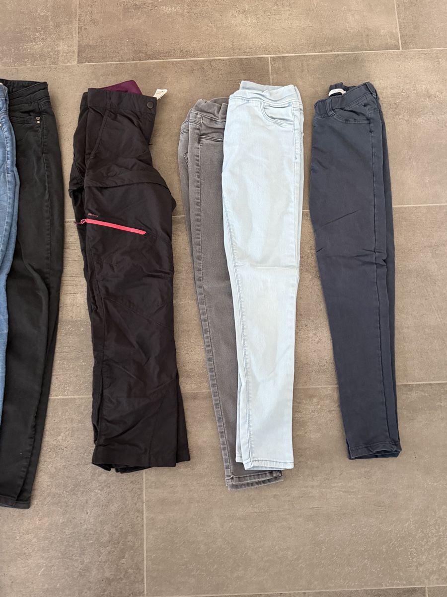 Pantaloni: 11 Hosen ca. Grösse 146-152 – Usato da Hunzenschwil venduto da iluapm 3